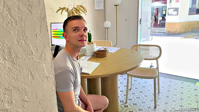 Cute Boy Delivers 5-Star Service - Apolo Adrii &amp;amp; Serge Shepard