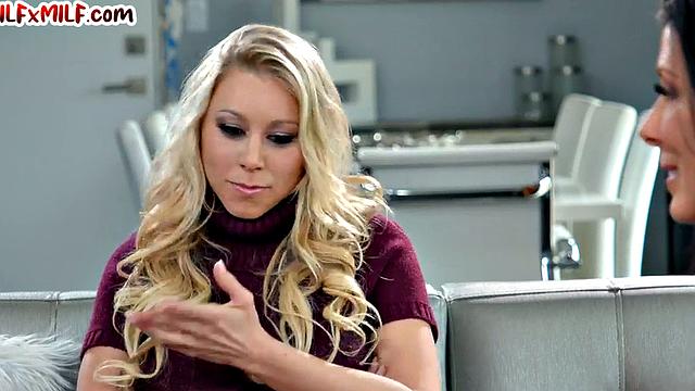 Pussyfingered busty MILF muffdives her blonde GF