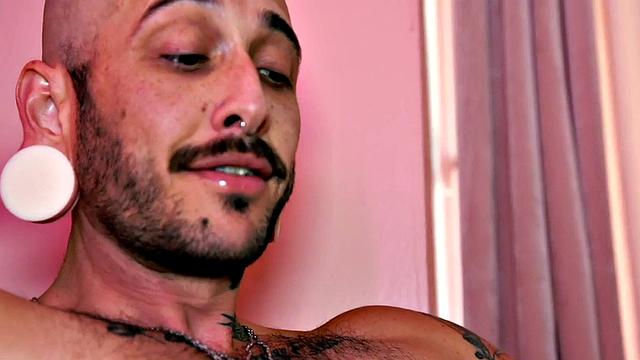 Strapon man with pussy fucks babe after getting cunt licked