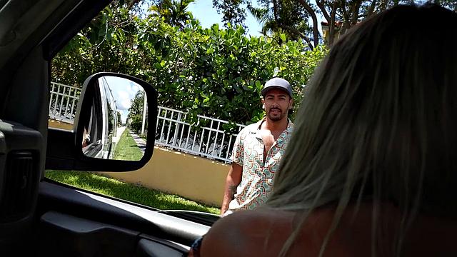 Straight amateur jock fucks gay facial in public van outdoor