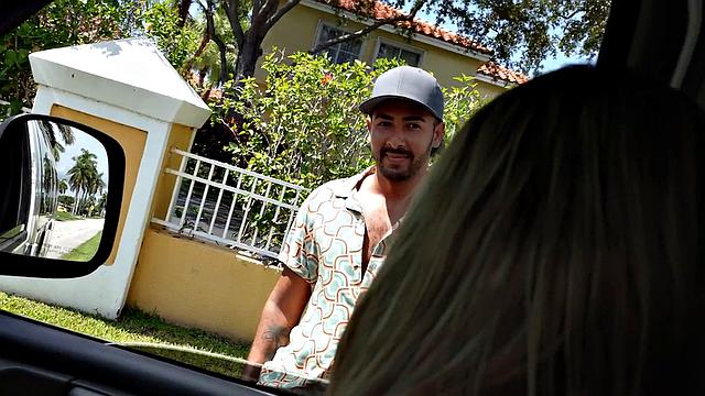 Straight amateur jock fucks gay facial in public van outdoor