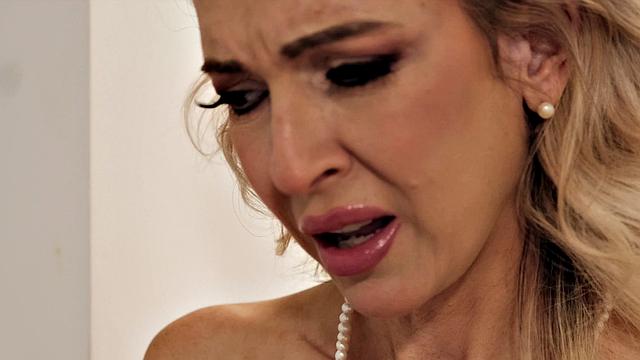 Hot blonde MILF Gigi Dior fucks daughter's boyfriend