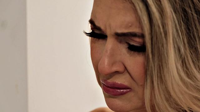 Hot blonde MILF Gigi Dior fucks daughter's boyfriend