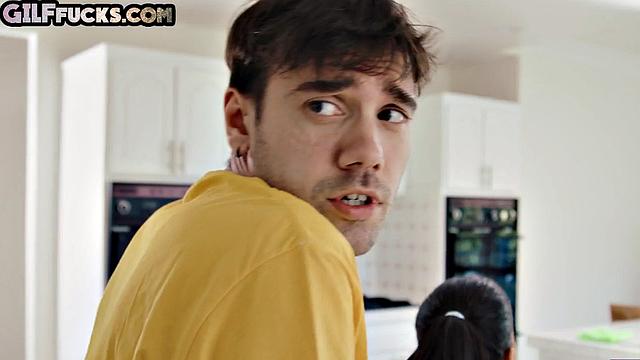 Big-titted blonde satisfies stud