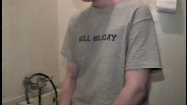 Boy-next-door spreads his new straight porn magazine on top of the washing machine and pulls his cock out of the fly.