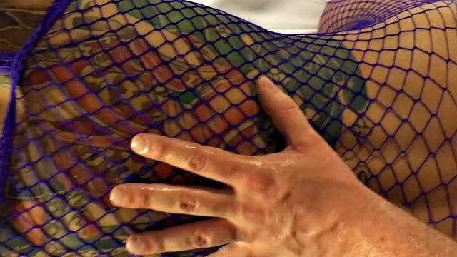 Madonna: Handcuff and Sex