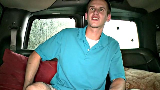 Amateur dude cums on tattooed gay jock in pickup bus