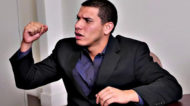 Muscular office guy blindfolds stripper & fucks her hard in threesome