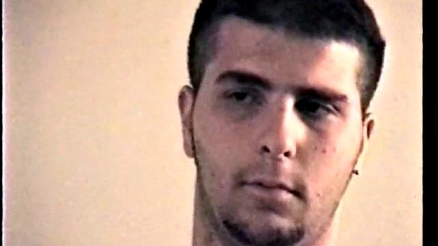 Str8 Arin Receives Handjob