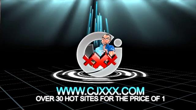 Str8 Arin Receives Handjob