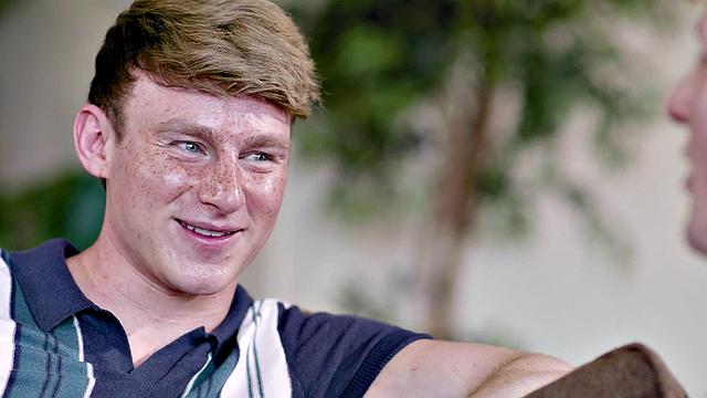 Blond stud bareback fucks asshole after kissing