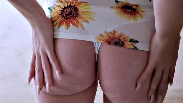 Everybody Likes Everly