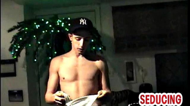 Hairydick enjoys cocksucked