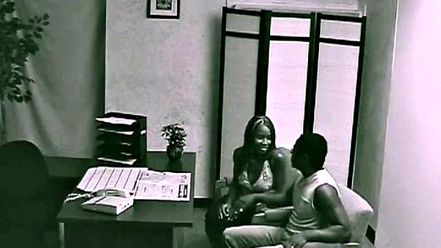 Black hottie gets oral and rides cock