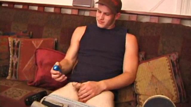 Skater Kyler Jacking Off