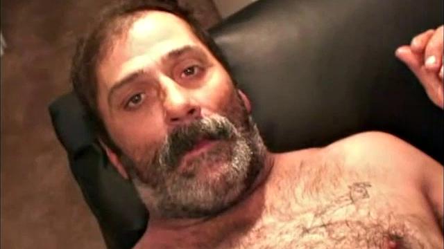 Ronnie introduced to me by Herman. I like him, but he's a real piece of work. He is from Macon, Georgia, and is saving money to go to Orlando, Florida to see Mickey.