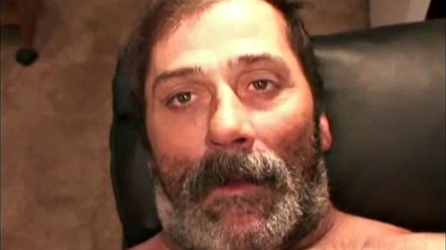 Ronnie introduced to me by Herman. I like him, but he's a real piece of work. He is from Macon, Georgia, and is saving money to go to Orlando, Florida to see Mickey.