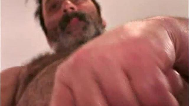 Ronnie introduced to me by Herman. I like him, but he's a real piece of work. He is from Macon, Georgia, and is saving money to go to Orlando, Florida to see Mickey.