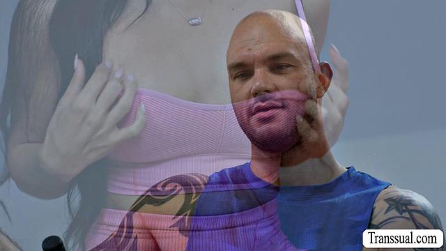 Showing big tits to my fellow gym instructor