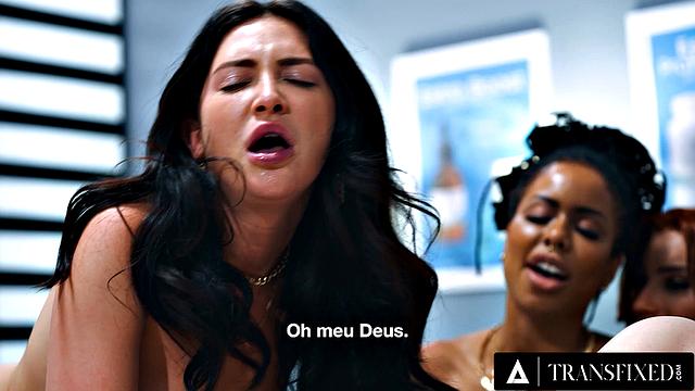 TRANSFIXED - CEO Jade Venus Fucks Petite Intern Jane Wilde In Office Meeting