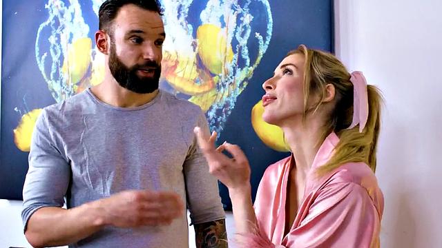 Oiled squirty babe massages and throats sisters BF