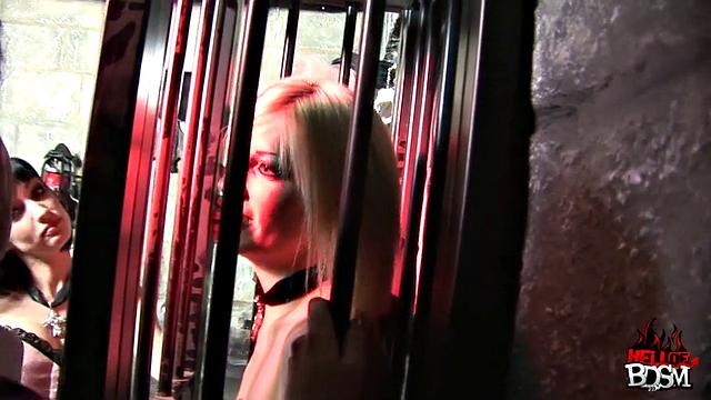 Cypress fucks masked 4K