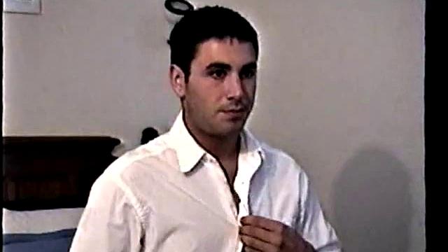 Джереми жестко трахается и трижды кончает в любительском видео