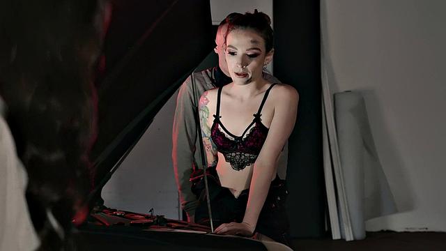 Watch as the Mechanics of Sex: Two hot babes take turns riding in a steamy threesome!