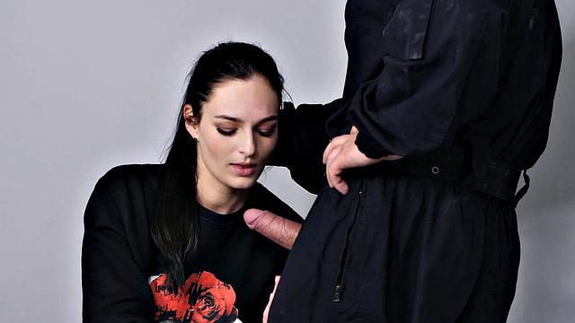 Babe receives a lot of cum after being nailed by security in station