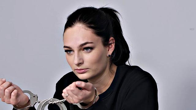 Babe receives a lot of cum after being nailed by security in station