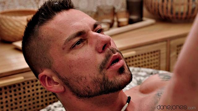 Petite Asian rides face and cock