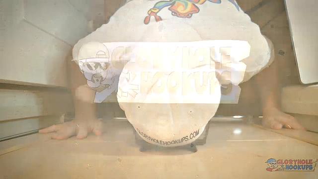 Latino Guy Back At The Gloryhole