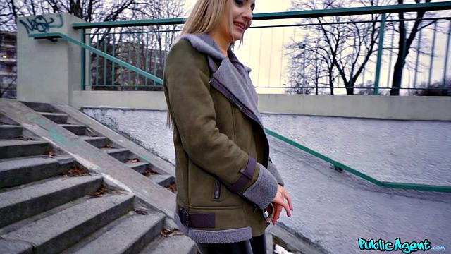 Hot Russian shows Deepest Love