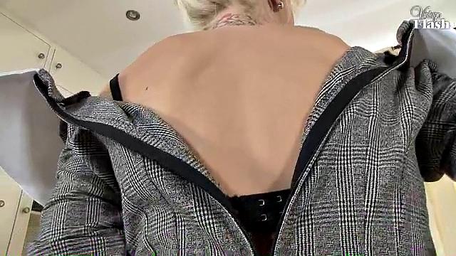 Evey Krystal - Bookworm?