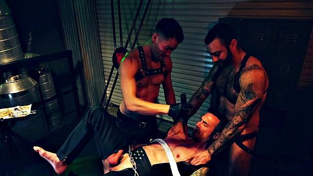 FistingInferno - Sub Derek Cage Deliciously Dommed By Hunks & Creampied