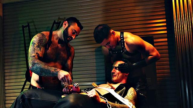 FistingInferno - Sub Derek Cage Deliciously Dommed By Hunks & Creampied