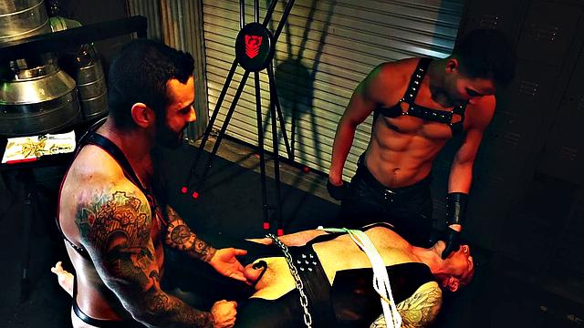 FistingInferno - Sub Derek Cage Deliciously Dommed By Hunks & Creampied