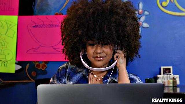 Coffee Shop Sweetheart Gets Creamed