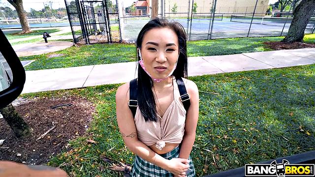 Cheating Girlfriend Gets Karma