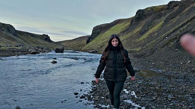 Wandering for face fucking and BDSM play