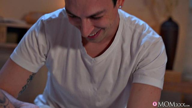 Cheating MILF needs to be seeded