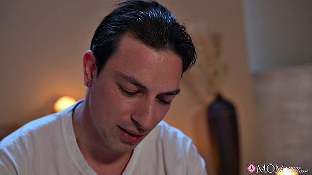 Cheating MILF needs to be seeded