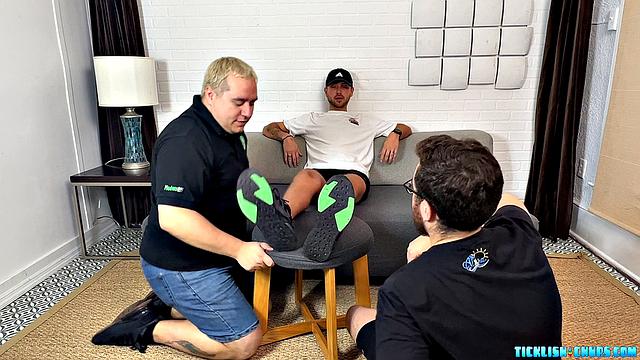 Dimitri's Worship & Cum - Dimitri, CDubs & Matt