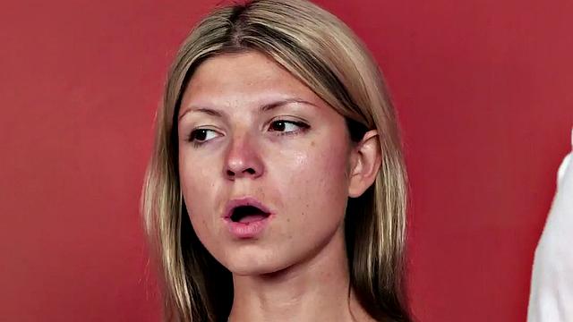 CFNM mistresses blowing in erotic ffm threesome