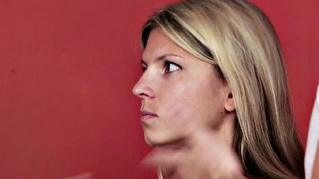 CFNM mistresses blowing in erotic ffm threesome