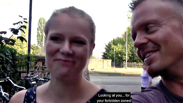 Inked public babe fucked by sex date outdoor amateur sex