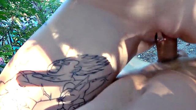 Inked public babe fucked by sex date outdoor amateur sex