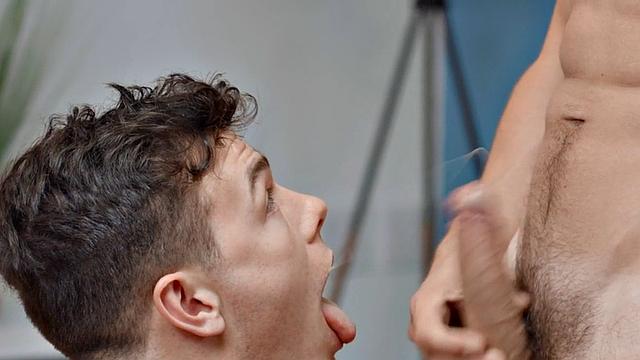 Cocksucking jock lets BF smash his gaping asshole