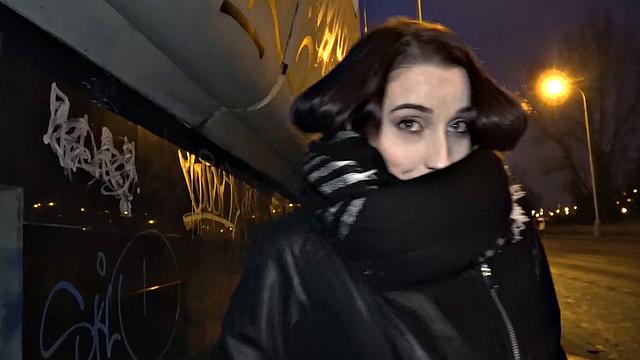 Czech car fun after public blowjob