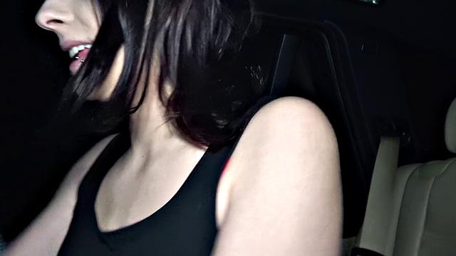 Czech car fun after public blowjob